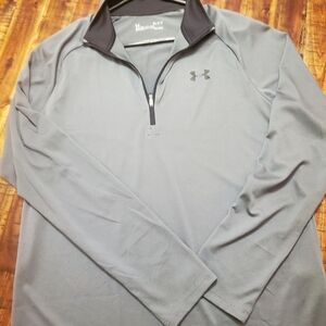 NWOT Men's Sz. M Gray and Silver Heat Gear Zip Up.